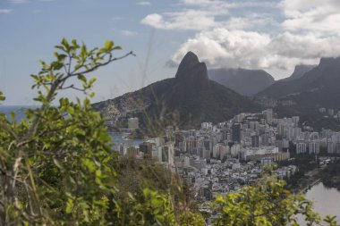 Dramatik Dağları, Rio de Janeiro şehrine, Brezilya'nın güzel manzara