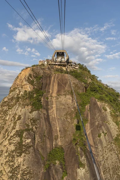 Vista para a Serra do Pão de Açúcar, Rio de Janeiro, Brasil — Fotografia de Stock