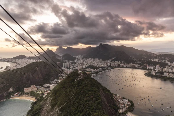 Θέα στο βουνό Sugar καρβέλι, Ρίο ντε Τζανέιρο, Βραζιλία — Φωτογραφία Αρχείου