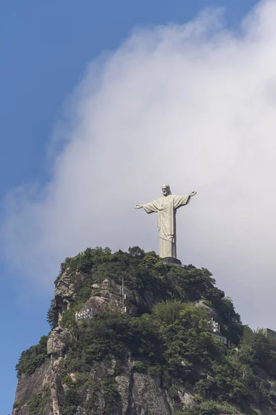 Estátua Cristo Redentor Topo Corcovado Morro Corcovado Com Céu Azul — Fotografia de Stock
