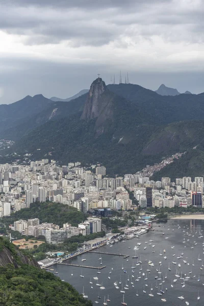 Kilátás a Sugar Loaf Mountain, Rio de Janeiro, Brazília — Stock Fotó