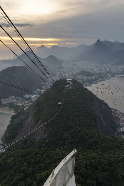 Sugar Loaf dağı, Rio de Janeiro'dan güzel gün batımı manzarası, — Stok fotoğraf