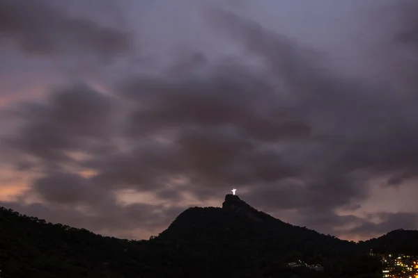 Kristepane, Redeemer s krásnými mraky, Rio de Janeiro, Brazi — Stock fotografie