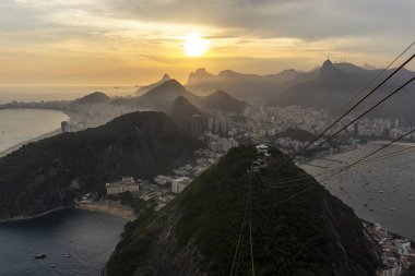 Rio de Jane Sugar Loaf Dağı'ndan görülen güzel manzara