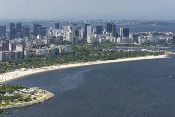 Vacker utsikt från Sugar Loaf Mountain i Rio de Janeiro, Brazi — Stockfoto