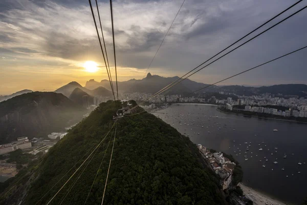 Piękny krajobraz widziany z góry Sugar Loaf w Rio de Jane — Zdjęcie stockowe