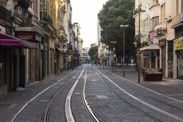 Vista Para Ruas Vazias Lojas Fechadas Centro Cidade Durante Surto — Fotografia de Stock