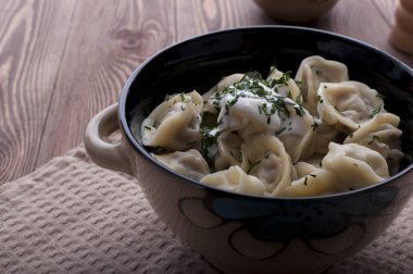 Ekşi kremalı ev yapımı börek..
