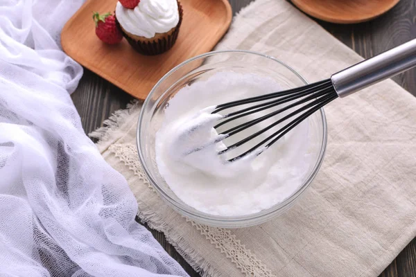 Protein krem hazırlama.