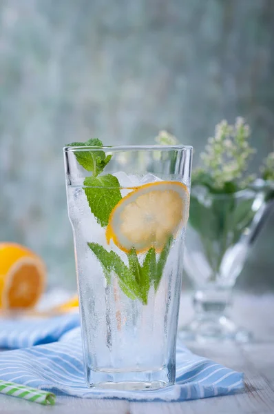 Lezzetli ve serin yaz içeceği