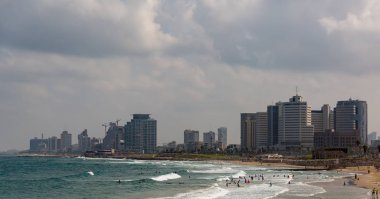 Panorama göster oh plaj Tel Aviv, İsrail, buharlı hava
