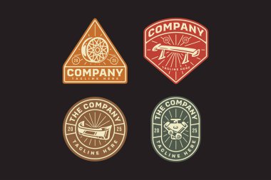 Ağlar konuştu, düşük spoiler yarışı, V motoru, arka tampon, otomatik tekerlek kenarı, otomotiv, garaj, atölye, araç, özel servis, tamir için araba motorlu retro rozet vektör tasarımı koleksiyonu ayarlandı