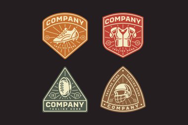 Düşük kesim ayakkabılar, standart omuz vatkaları, rugby topu, yüz koruma başlığı retro rozet vektör tasarım koleksiyonu rugby ya da Amerikan futbol sporu, kulüp, lig ve mallar için ayarlandı