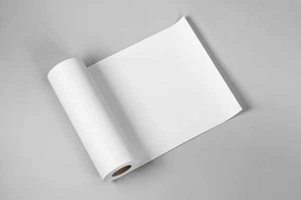 Livro branco em branco rola mockup isolado em fundo cinza — Fotografia de Stock