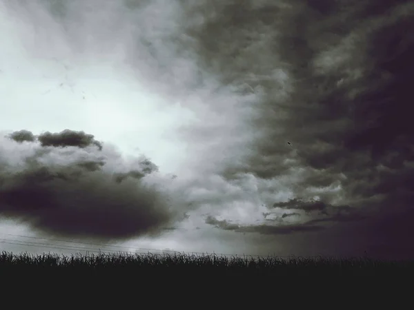 Bel Cielo Blu Con Nuvole Sfondo — Foto Stock