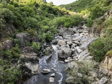 Dağ nehri, San Esteban, İspanya