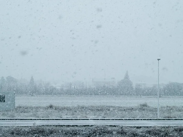 Nieve Blanca Cayendo Día Invierno — Foto de Stock