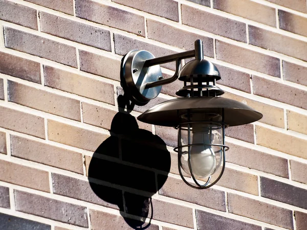 Vinobraní Lampa Stěně Domu — Stock fotografie
