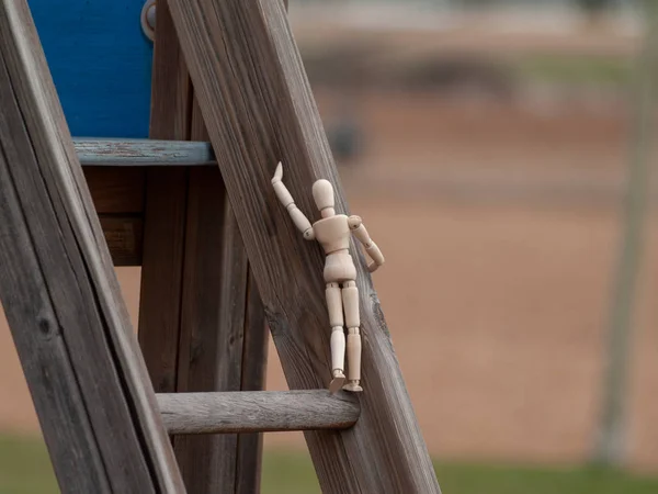 Manichino Legno Parco Giochi Concetto — Foto Stock