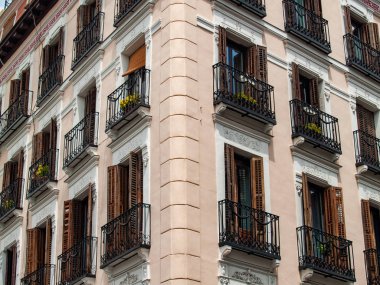 Madrid'de bina,İspanya