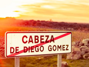 İspanya 'da yol tabelası. 