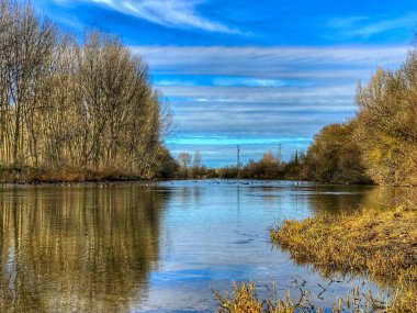 Güzel nehirde Huerta, Salamanca, İspanya