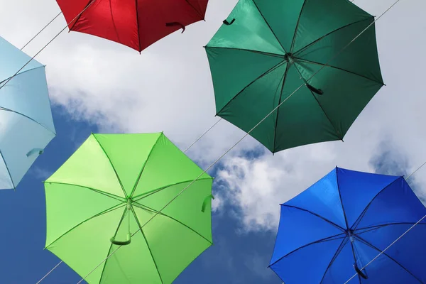 Parapluies Colorés Sur Fond Ciel Automne — Photo