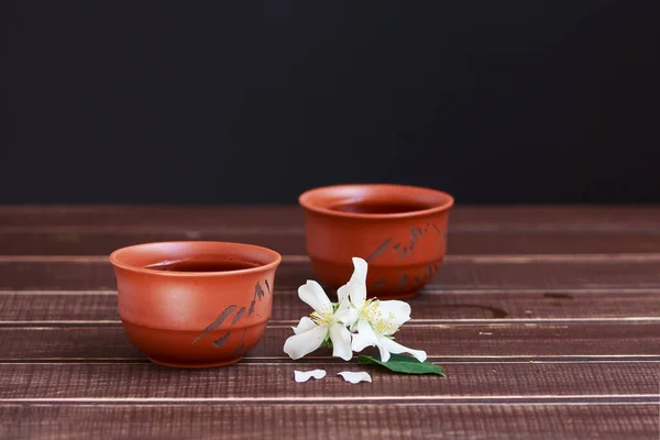 Natural Tea Jasmine Flowers Cups Wooden Table Surface — Stock Photo, Image