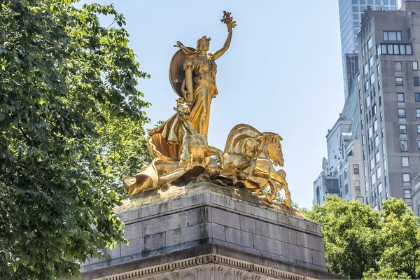 Ayrıntı üst Uss Maine Ulusal Anıtı