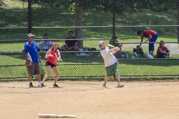 Les Gens Jouent Baseball Amateur Central Park — Photo