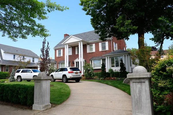 Résidentiel American Upscale House Une Maison Banlieue Résidentielle Dans Quartier — Photo