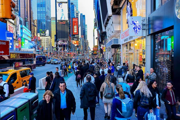  Times Square etkinliğini batımında görünümünü