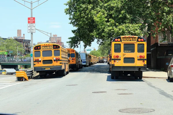 School Bus Parked Orthodox Jew Neighborhood Williamsburg Brooklyn New York — Stock Photo, Image