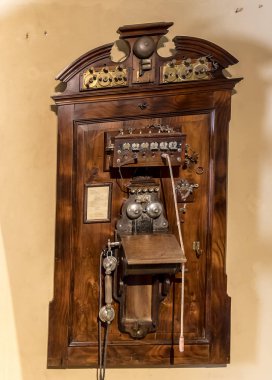  Pena Sarayı nda eski telefon santralleri