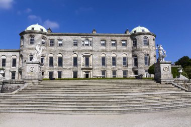 Powerscourt evin dış cephe 