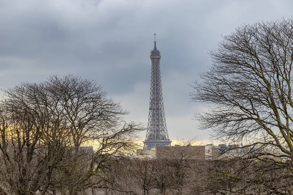 Naplemente Párizsban Télen Eiffel Torony Messze Nézetben — Stock Fotó