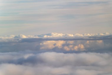 Bulutların Üzerinde Uçmak Bir Uçaktan Görüntü