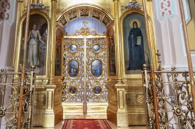 Varşova, Polonya 31 Mayıs 2018: İç kutsal ve eşit için Havariler Mary Magdalene Büyükşehir katedral. Lehçe Ortodoks Katedrali Rus sadık bir toplumun ihtiyaçlarına hizmet