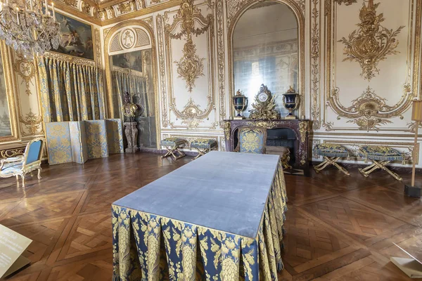 Versailles Francja Marca 2018 Badanie Rady Wewnątrz Royal Palace Wersalu — Zdjęcie stockowe