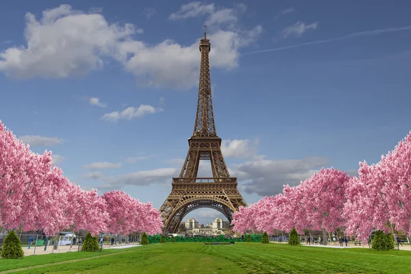 Menara Eiffel Dari Perkemahan Mars Saat Matahari Terbenam — Stok Foto