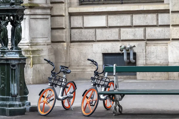 Due Biciclette Noleggio Parigi — Foto Stock