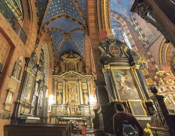 Krakow Polonya Haziran 2018 Çinde Gotik Saint Mary Bazilikası Krakow — Stok fotoğraf