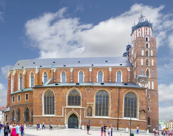 Varsóvia Polônia Junho 2018 Basílica Santa Maria Centro Cidade Cracóvia — Fotografia de Stock