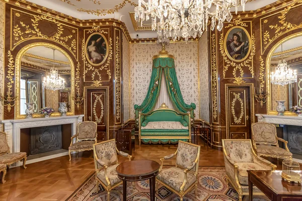 Varşova, Polonya 31 Mayıs 2018: Royal Varşova kale içinde yatak odası