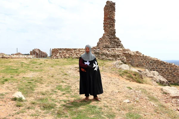 Aracena Huelva España Abril 2017 Hombre Disfrazado Medieval Visita Guiada —  Fotos de Stock