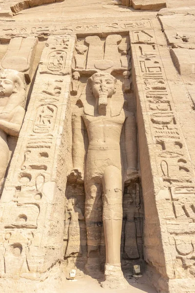 Ayrıntı Dış Tapınağı Ebu Simbel Büyük Tapınağı Ramses Mısır — Stok fotoğraf