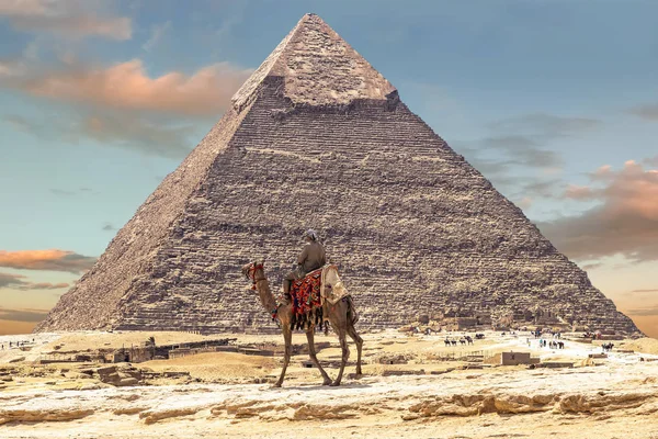 Пирамида Хафре Чефрена Является Второй Высоте Второй Величине Древнеегипетских Пирамид — стоковое фото