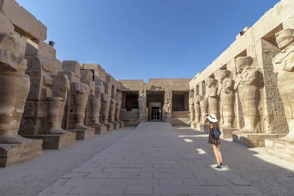Complejo Templos Karnak Luxor Comúnmente Conocido Como Karnak Comprende Una —  Fotos de Stock