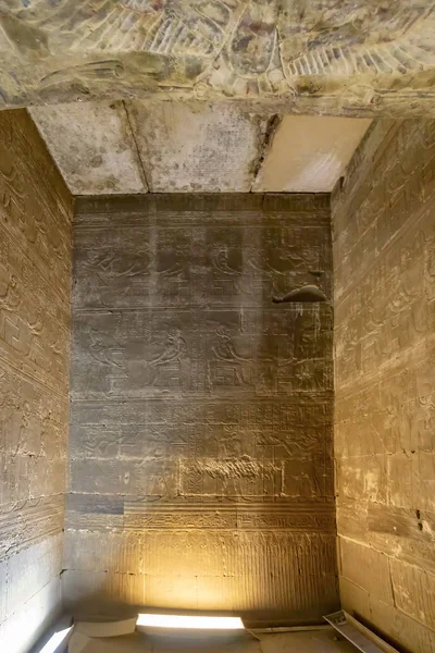 Templo Edfu Dedicado Dios Halcón Horus Situado Orilla Oeste Del — Foto de Stock