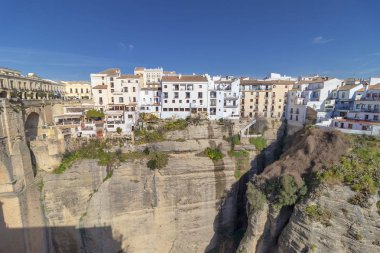 Ronda, İspanya Tajo Vadisi 'ndeki eski şehir manzarası